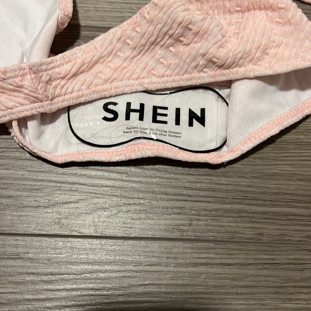 SHEIN Bikini - Picture 3 of 6